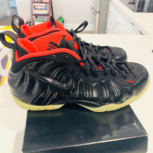 Air Foamposite Pro Yeezy - Picture 4 of 7